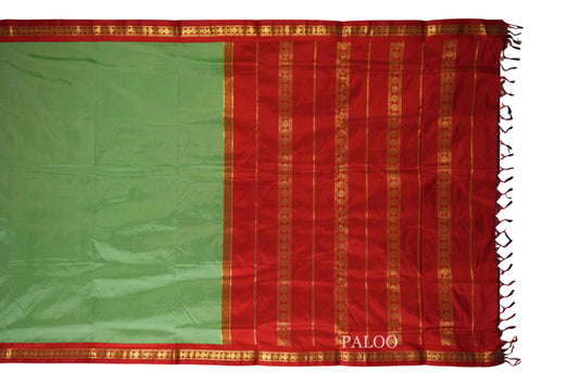 Dark Elaichi Green Ten yards silk saree paloo
