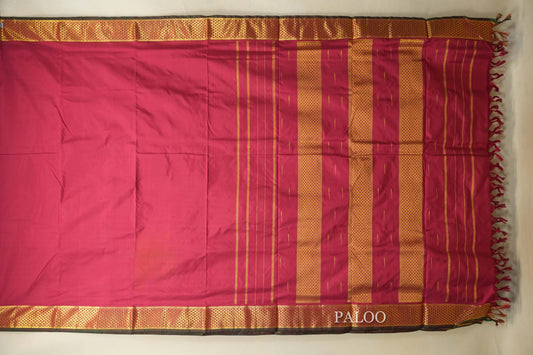 Reddish Maroon Ten yards silk saree paloo
