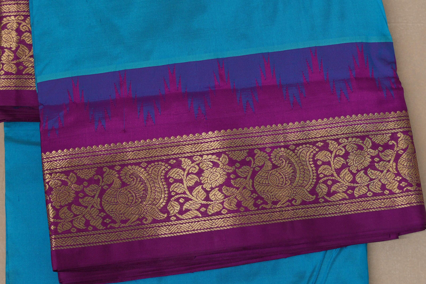 Deep sky Blue with magenta Borders Ten Yards Silk Saree by Shreenivas silks borders