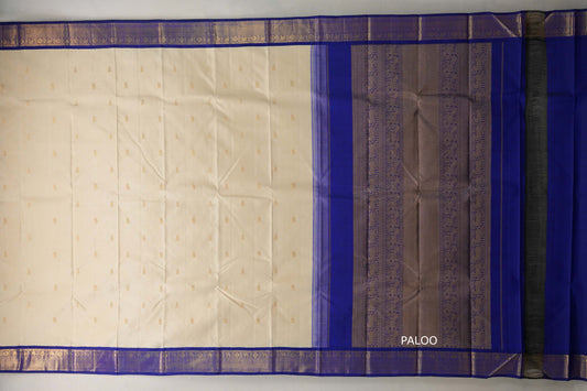 Elaichi Green with Deep Blue Borders Vintage Kanjivaram Silk Saree paloo