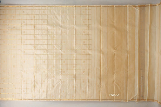 Cream Vintage Kanjivaram Silk Saree paloo