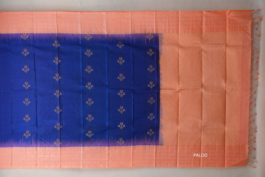 Deep Royal Blue with Light Salmon Borders Light Weight Kanchipuram Silk Saree paloo