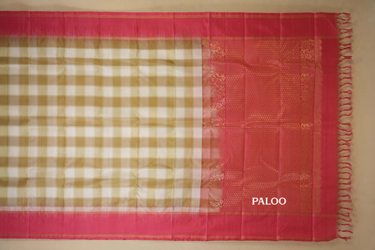 light weight kanjivaram silk saree paloo