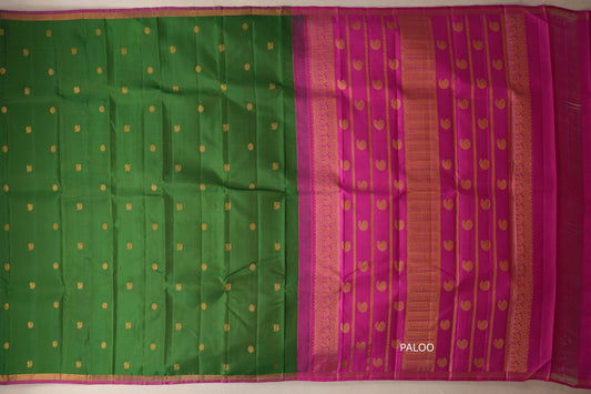 Bright Leaf Green with magenta border Vintage Kanjivaram Silk Saree paloo