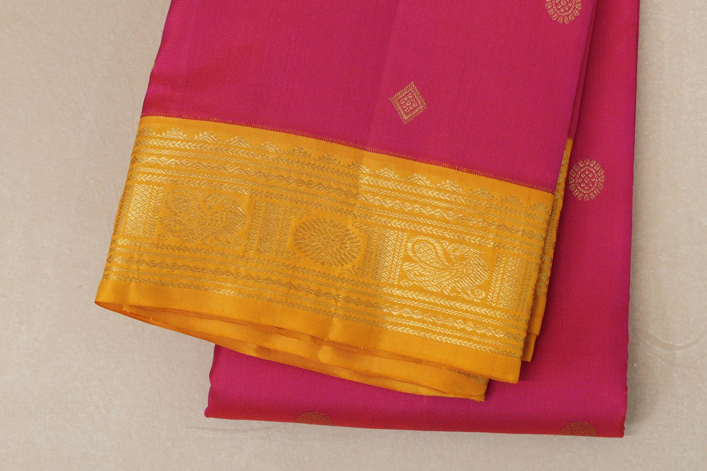 Bright Pink Vintage Kanjivaram Silk Saree border zoom