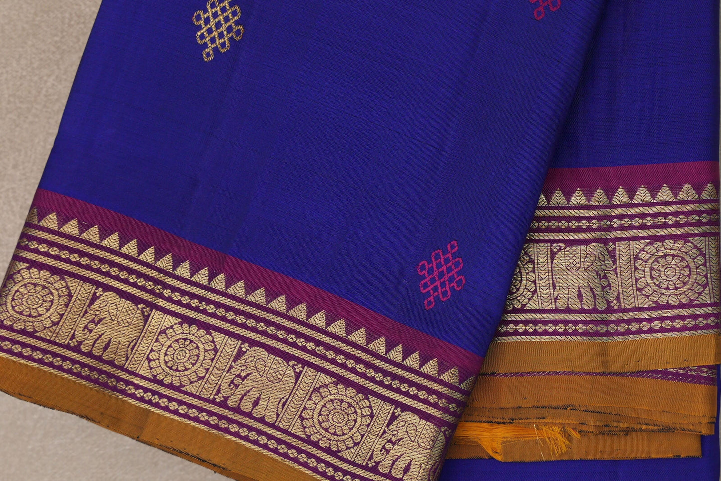Deep Blue Vintage Kanjivaram Silk Saree borders