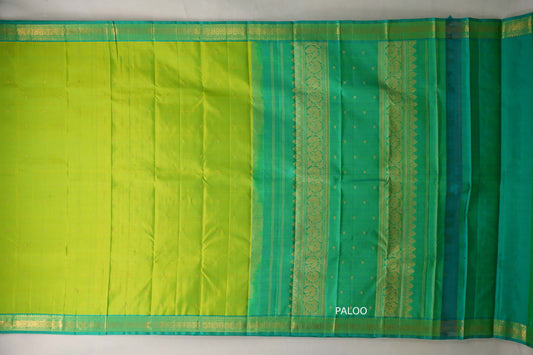 Dual Tone of Green and yellow with Aqua Green Borders Vintage Kanjivaram Silk Saree paloo