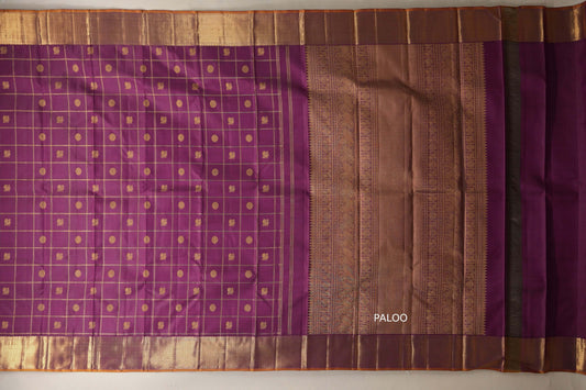 Deep magenta Heirloom Kanjivaram Silk Saree paloo