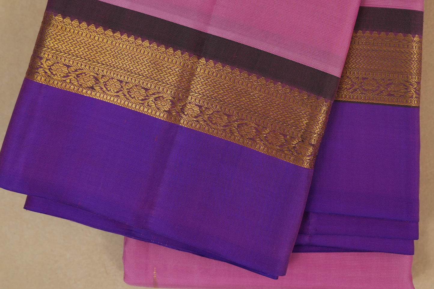 Baby Pink Light weight kanchipuram Silk Saree border