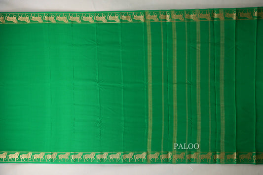 Parrot Green Mysore Silk Saree by Shreenivas Silks paloo