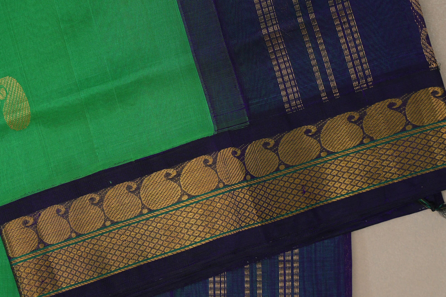 Leaf Green Silk Cotton Saree border