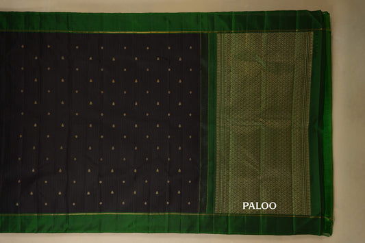vintage kanjivaram silk saree paloo