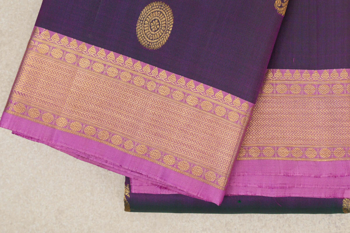 Dual Tone of Bottle Green and Pink Vintage Kanjivaram Silk Saree border zoom