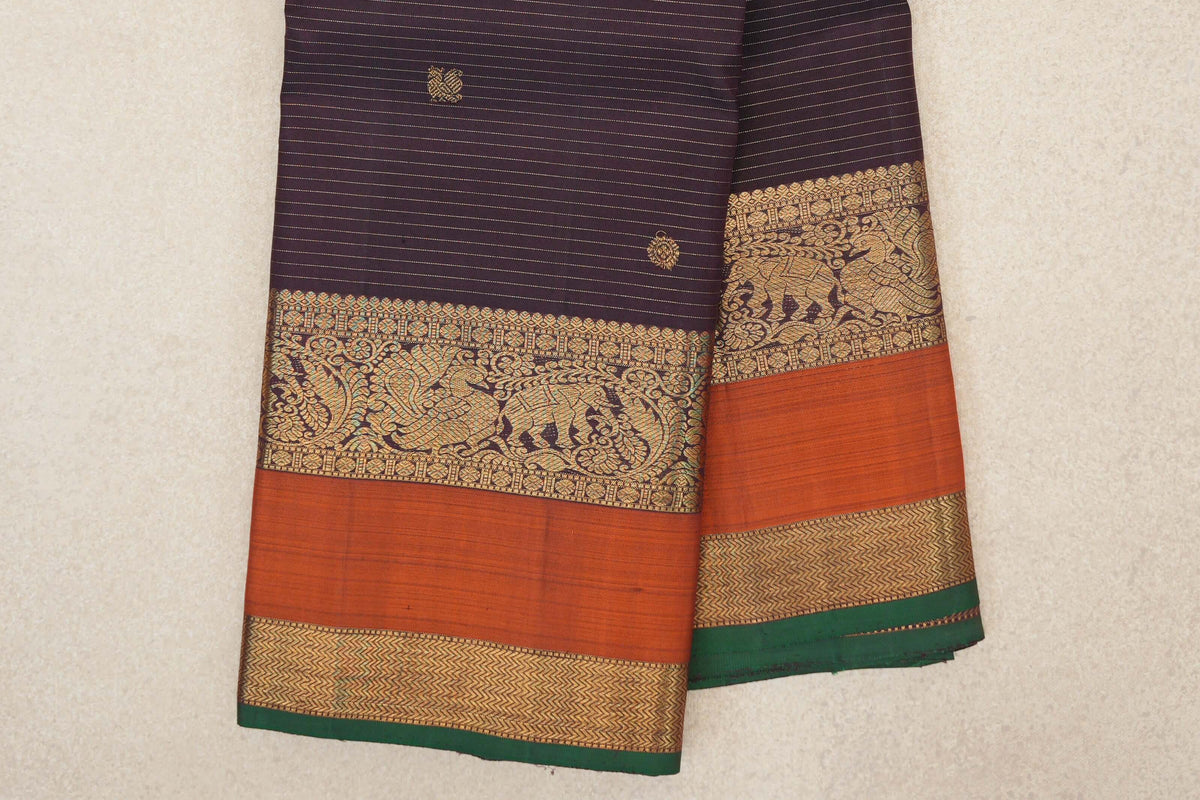Deep Plum Vintage Kanjivaram Silk Saree border zoom