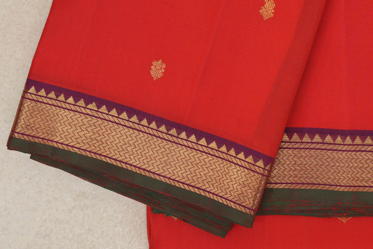 Bright Red vintage Kanjivaram Silk Saree border zoom