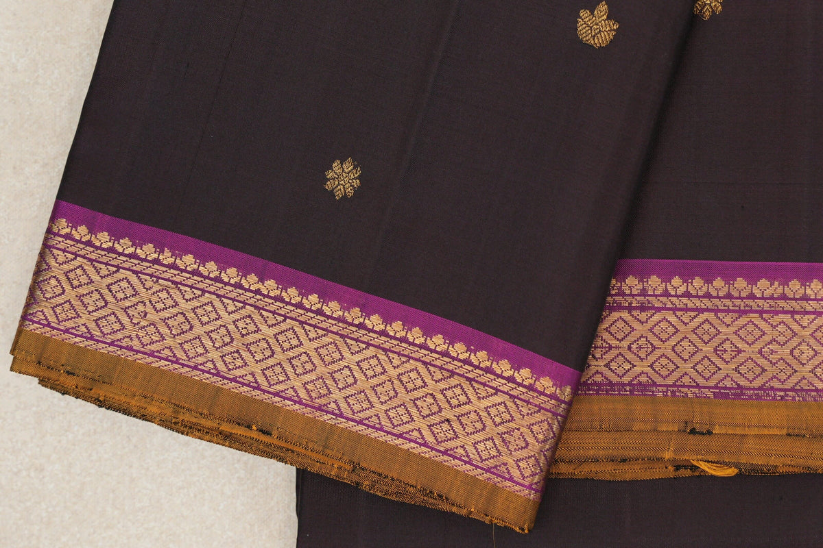 Deep Plum Brown vintage Kanjivaram Silk Saree border zoom