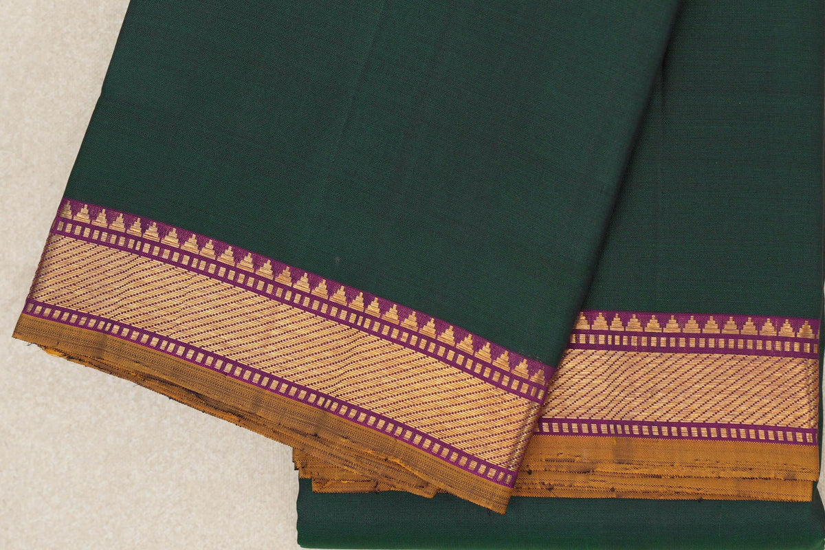 Deep Forest Green Vintage Kanjivaram Silk Saree border zoom