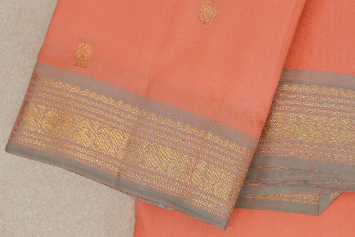 Light Salmon Pink Vintage Kanjivaram Silk Saree border zoom