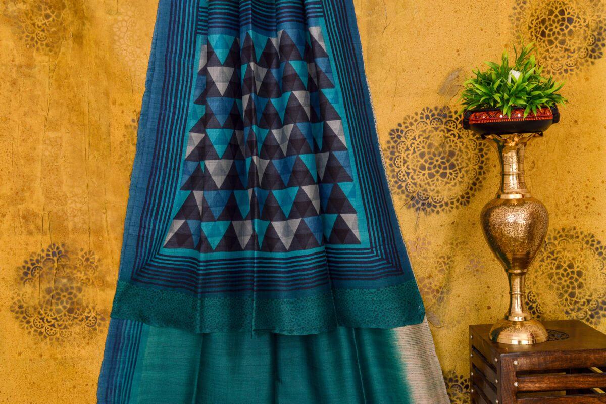 Tussar silk saree - Weavers studio PSWS140020 - Parisera