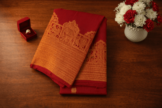 Why Certain Kanjivaram Sarees Age Better Over Time Than Others