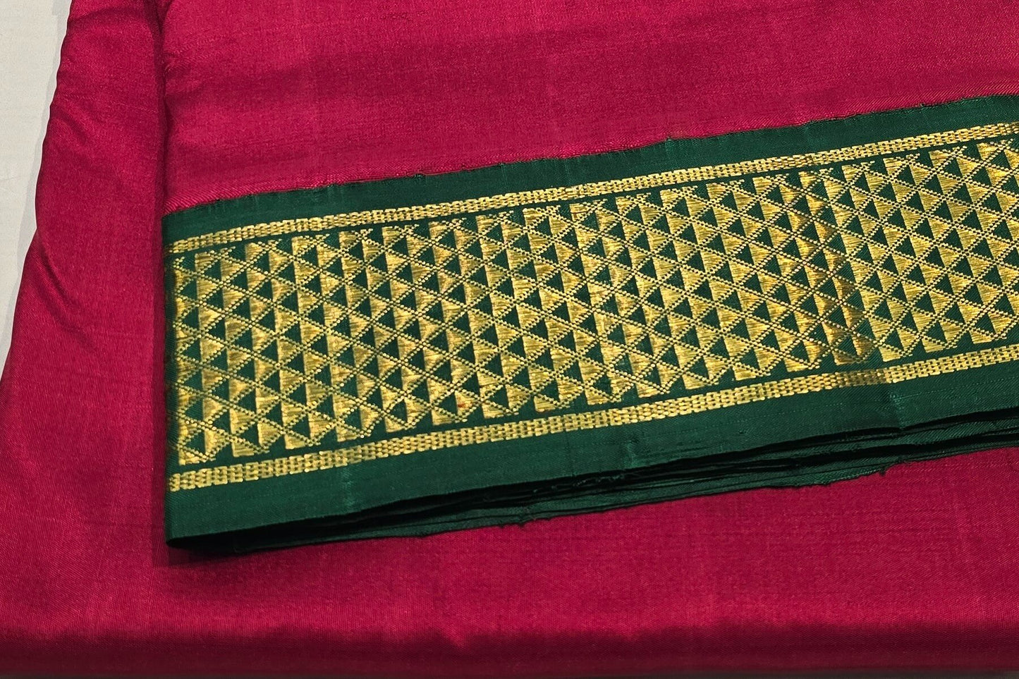 Shreenivas silks Nine And A Half Yards Silk Saree PSSR014525 - Parisera