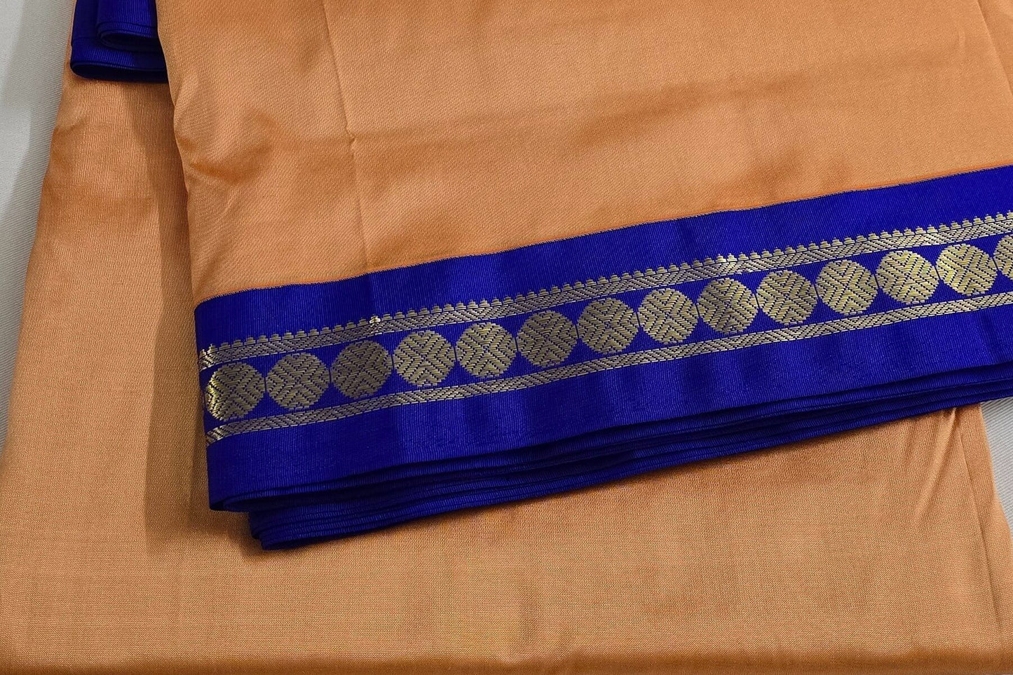 Ten yards silk saree by Shreenivas silks and sarees PSSR015561