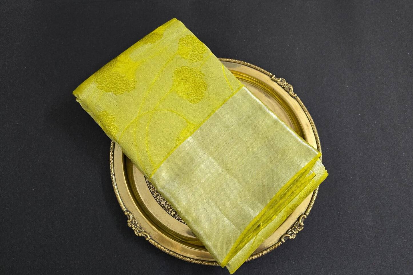 Heavy bridal Kanjivaram saree for muhurtham ceremony with rich zari work