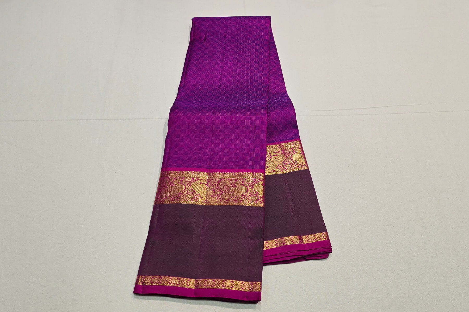 Kanjivaram Silk Saree by Shreenivas Silks PSSR015835 - Parisera