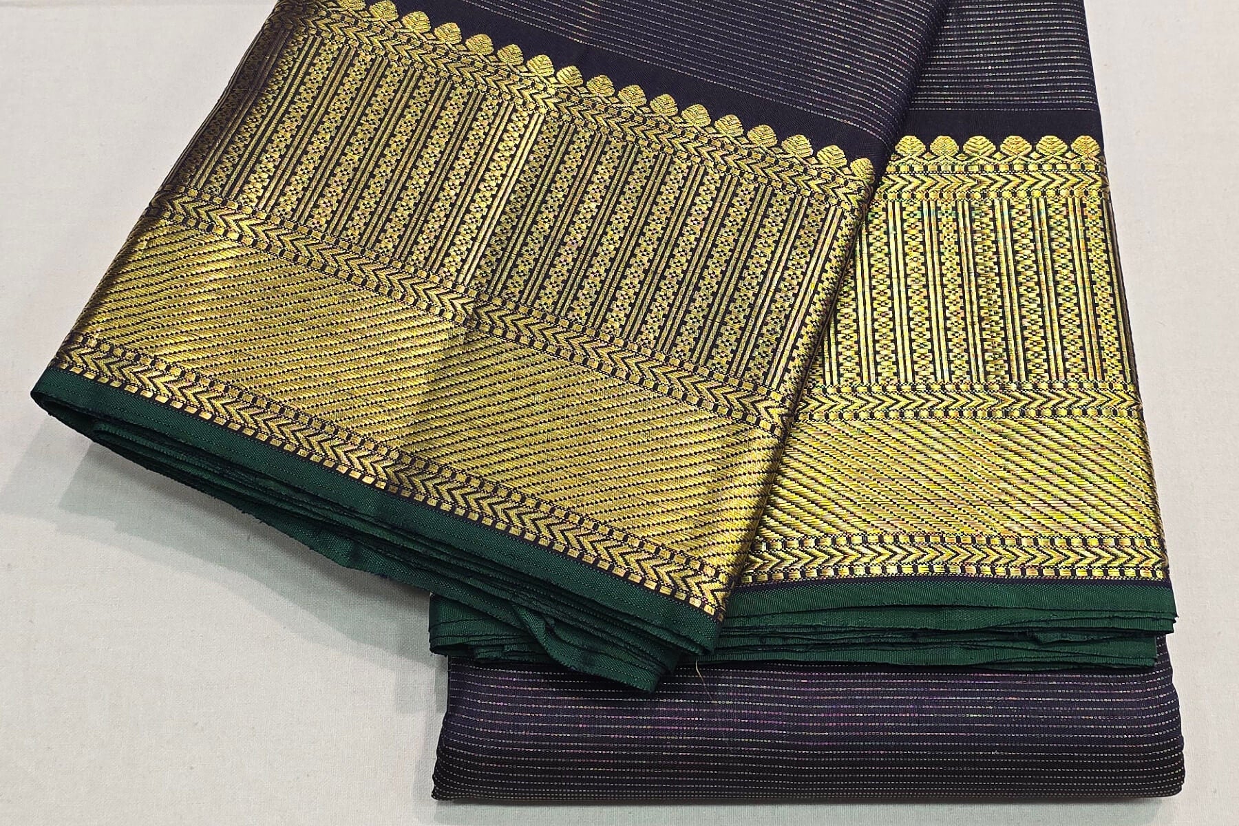 Navy Blue Vaira Oosi Kanjivaram Silk Saree by Shreenivas Silks PSSR015839 - Parisera