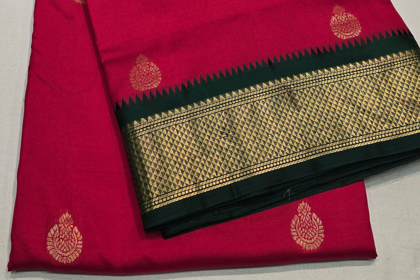 Nine and a half yards silk saree by A Silk weave PSAC0901551