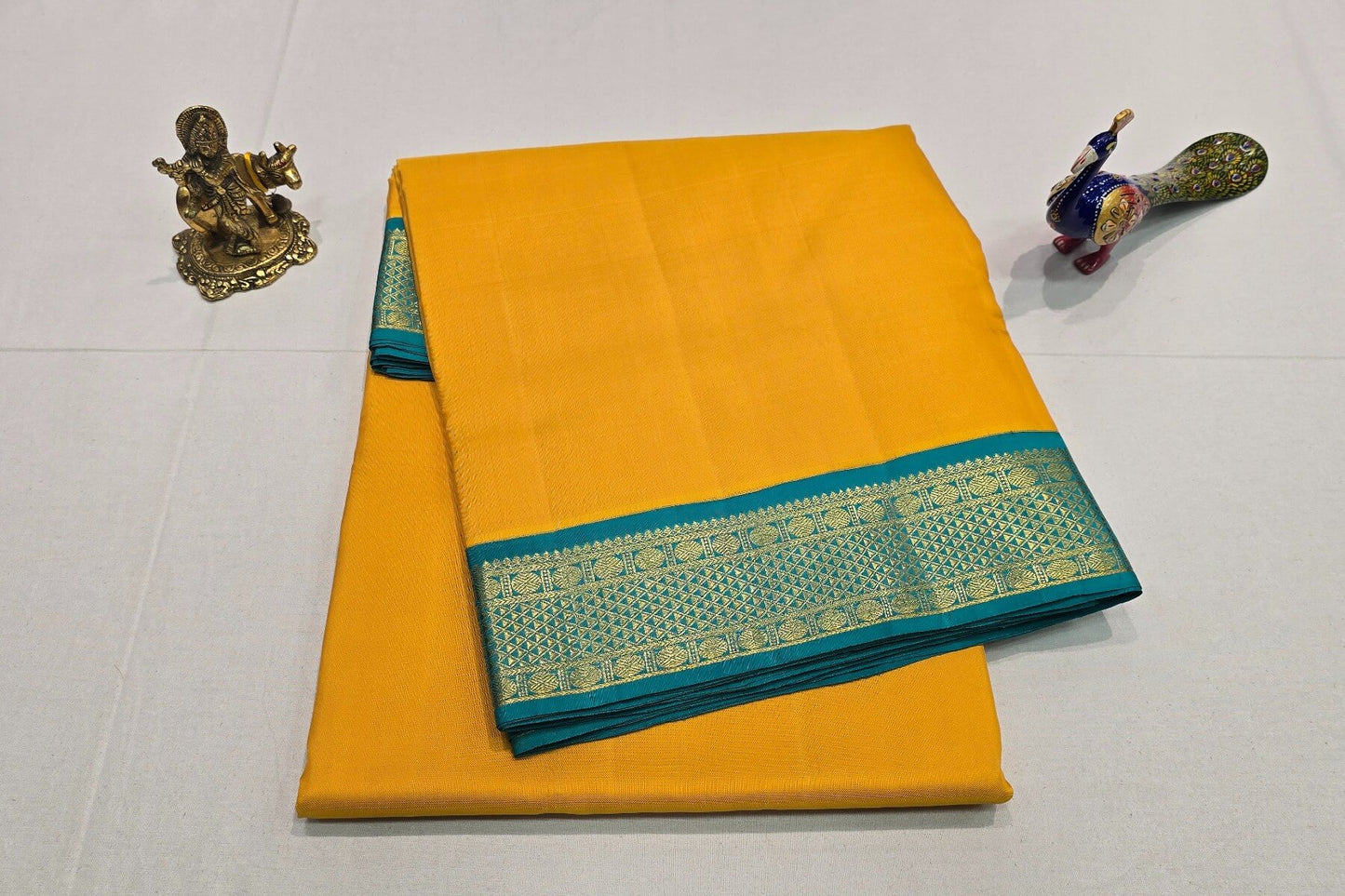 Ten yards silk saree by Shreenivas silks PSSR015900