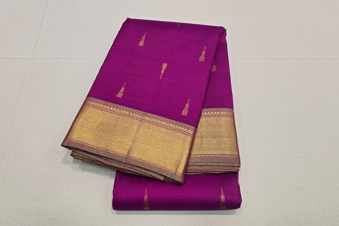 Kanjivaram Silk Saree by Shreenivas Silks PSSR016001