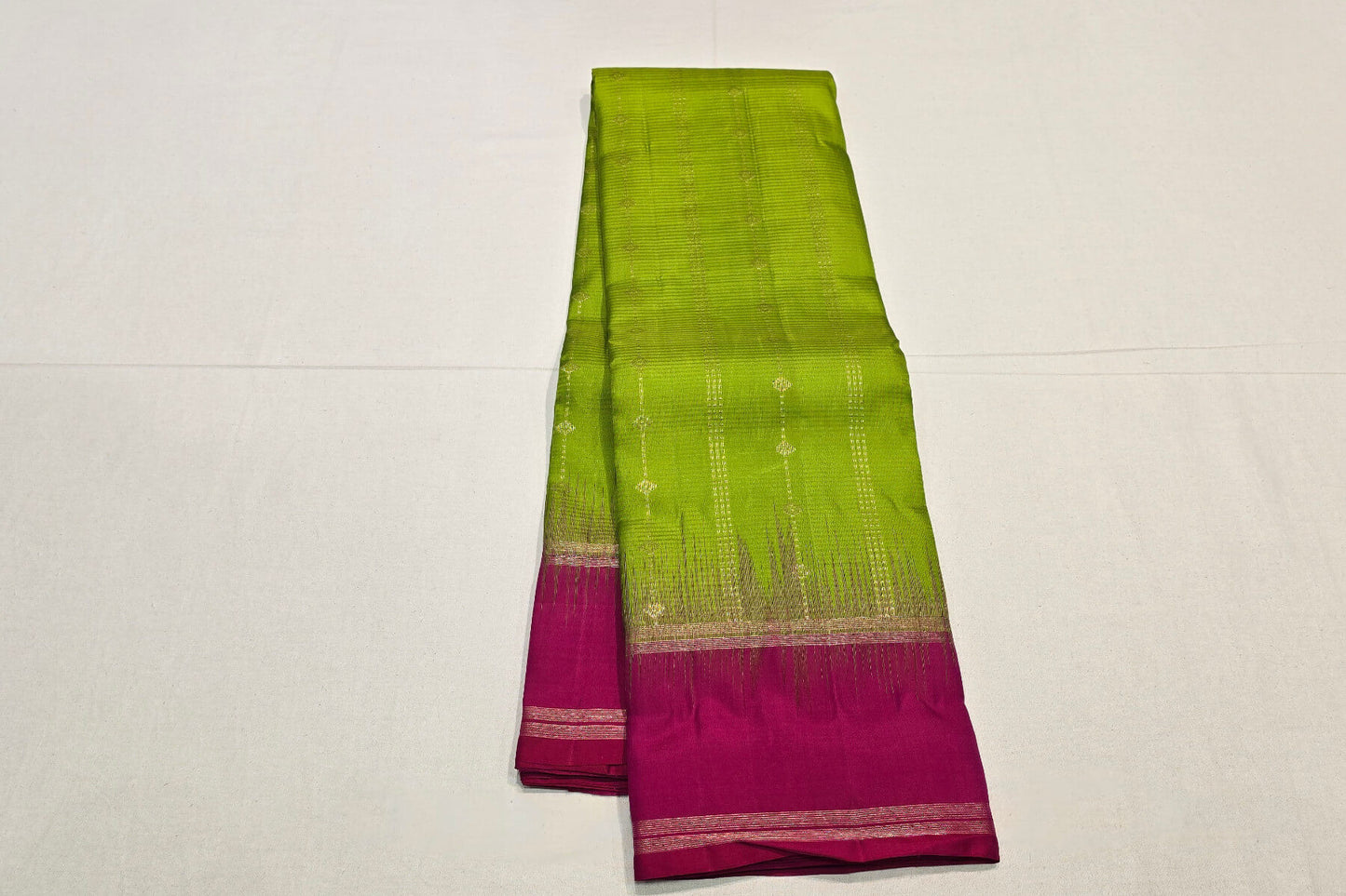 Light Weight Kanjivaram Silk Saree by Shreenivas Silks PSSR016058