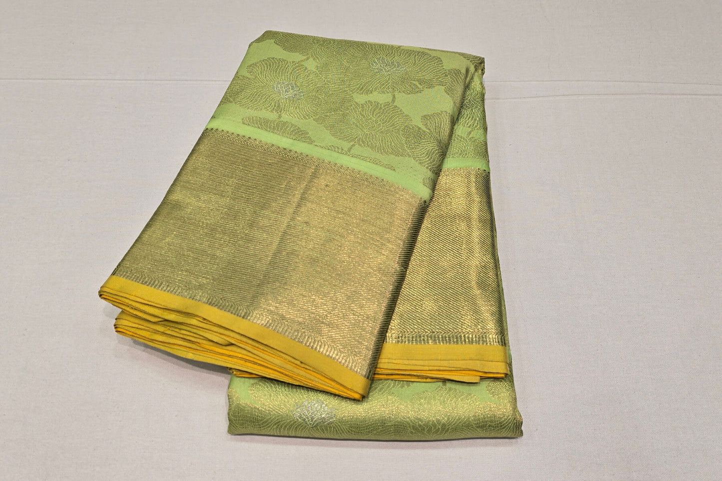Kanjivaram Silk Saree by Shreenivas Silks PSSR016084