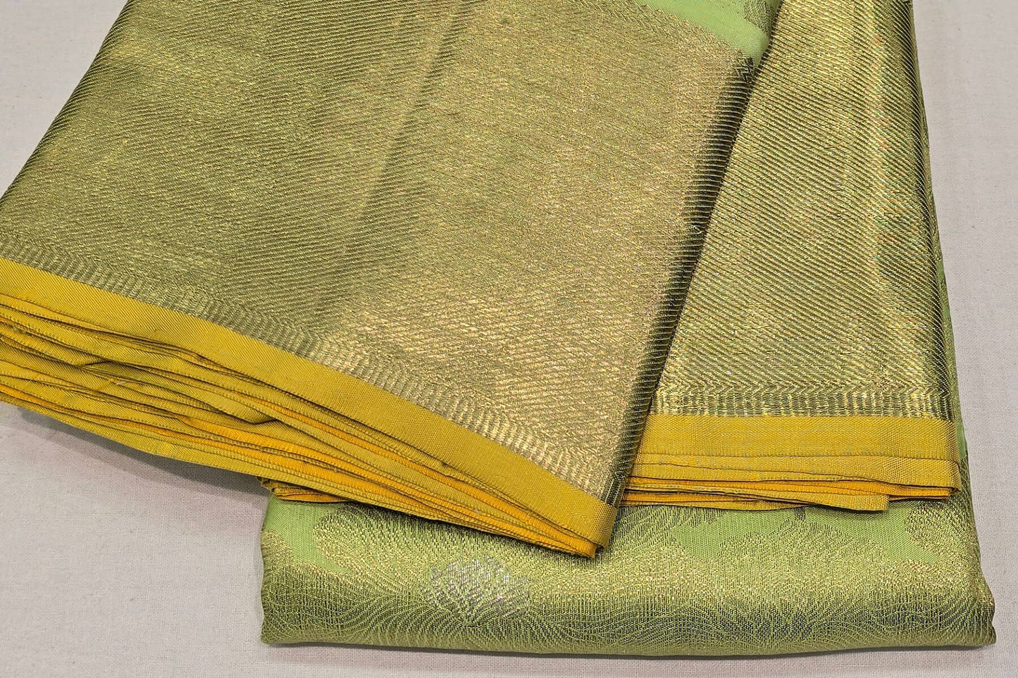 Kanjivaram Silk Saree by Shreenivas Silks PSSR016084