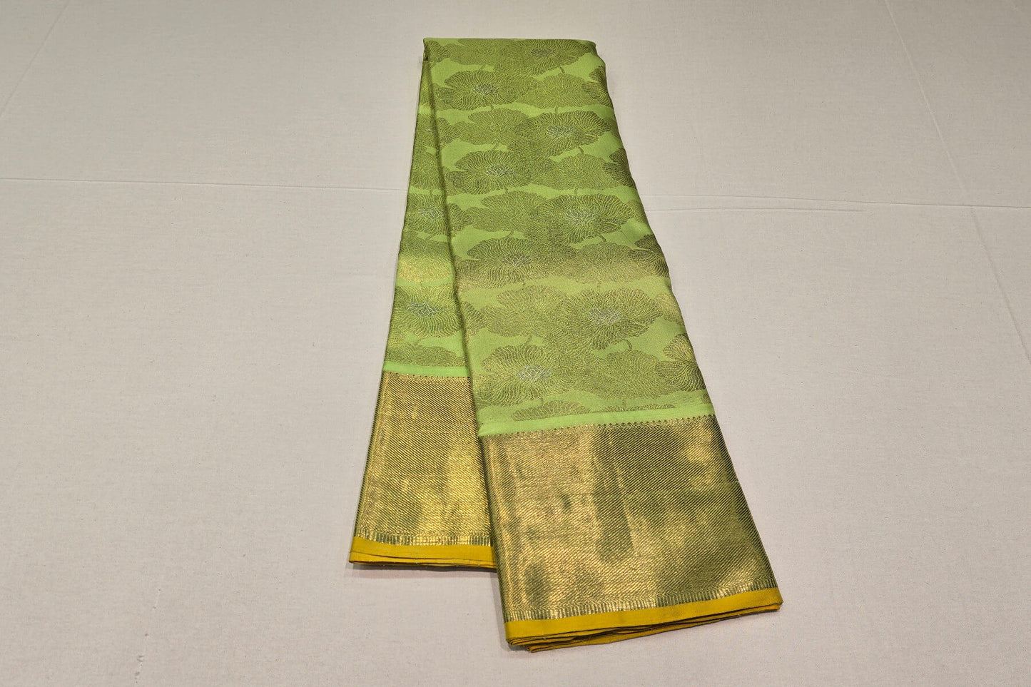 Kanjivaram Silk Saree by Shreenivas Silks PSSR016084