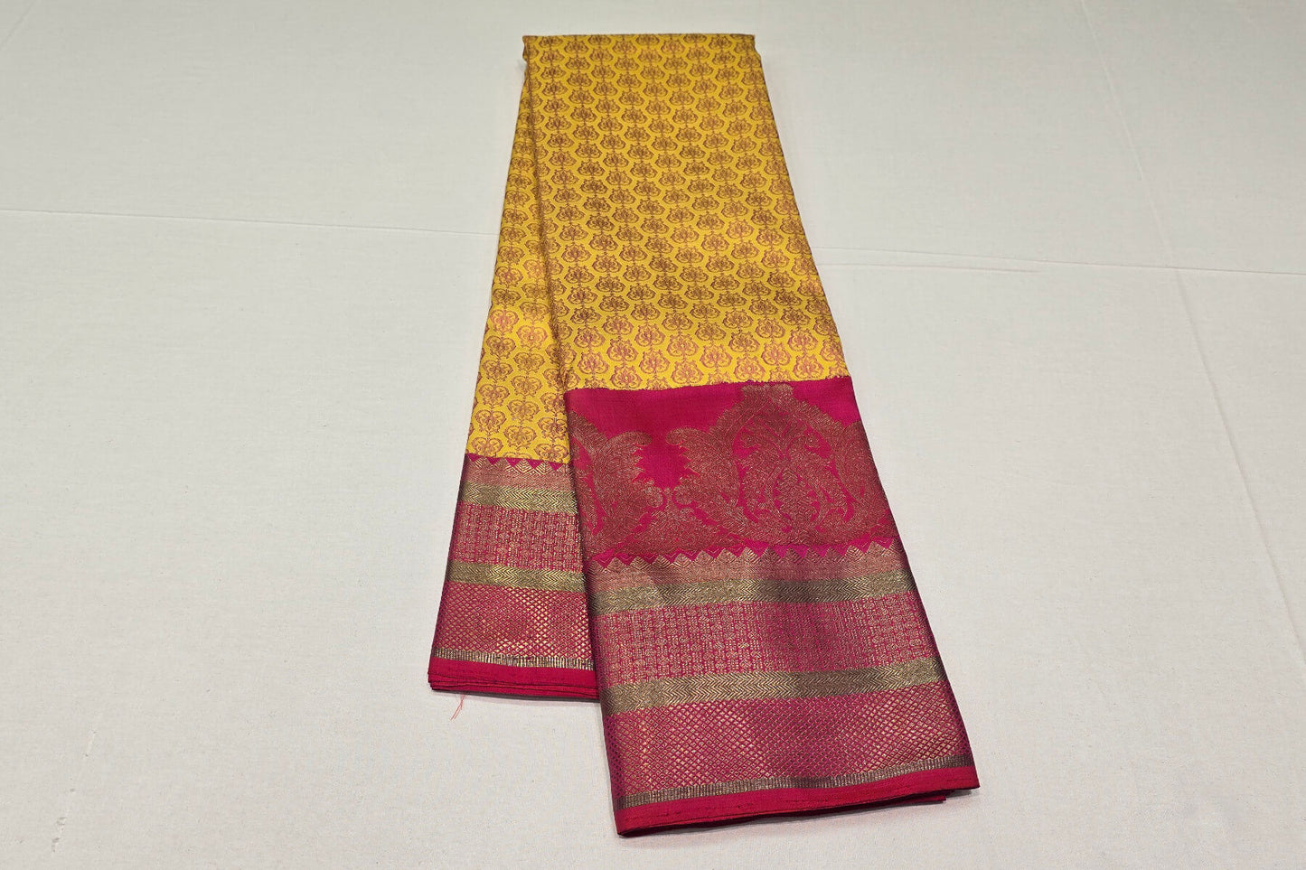 Kanjivaram Silk Saree by Shreenivas Silks PSSR016093