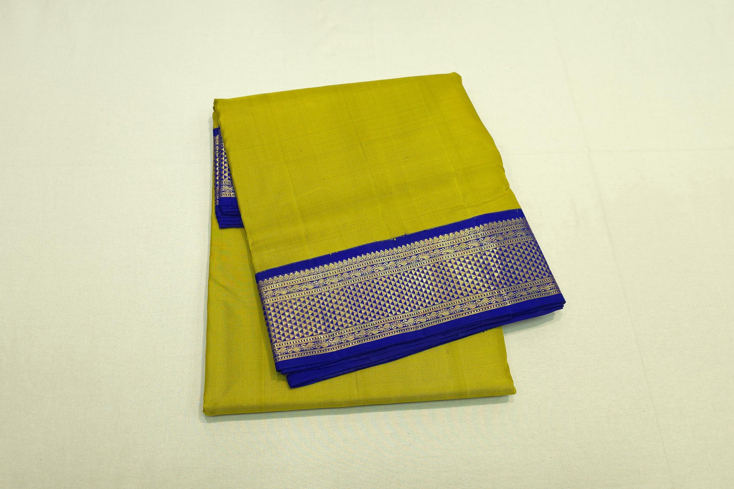 Lemon yellow ten yards madisar silk saree