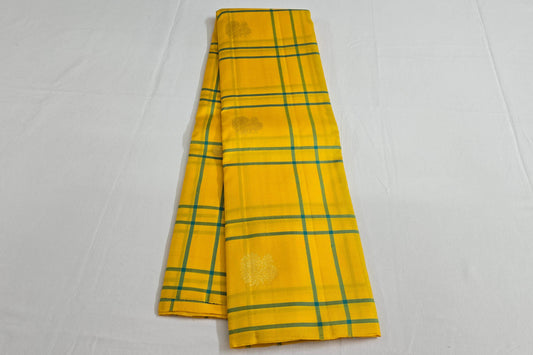 Checked kanchipuram silk saree