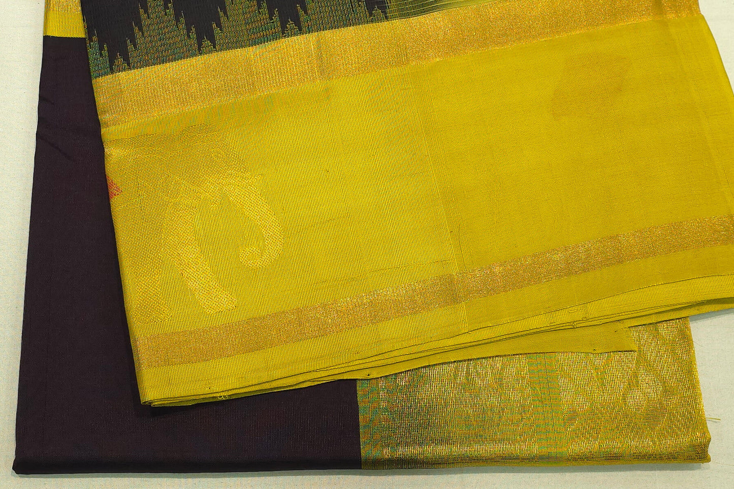 Plain silk cotton saree