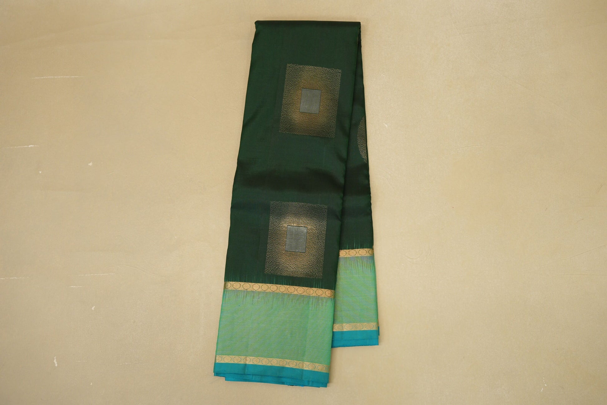Deep Bottle Green Light Weight Kanjivaram Silk Saree online