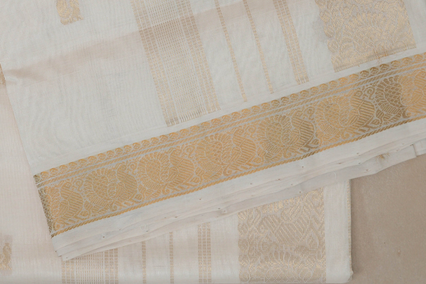 Cream Vegan Silk Cotton Saree by Shreenivas Silks PSSR019993
