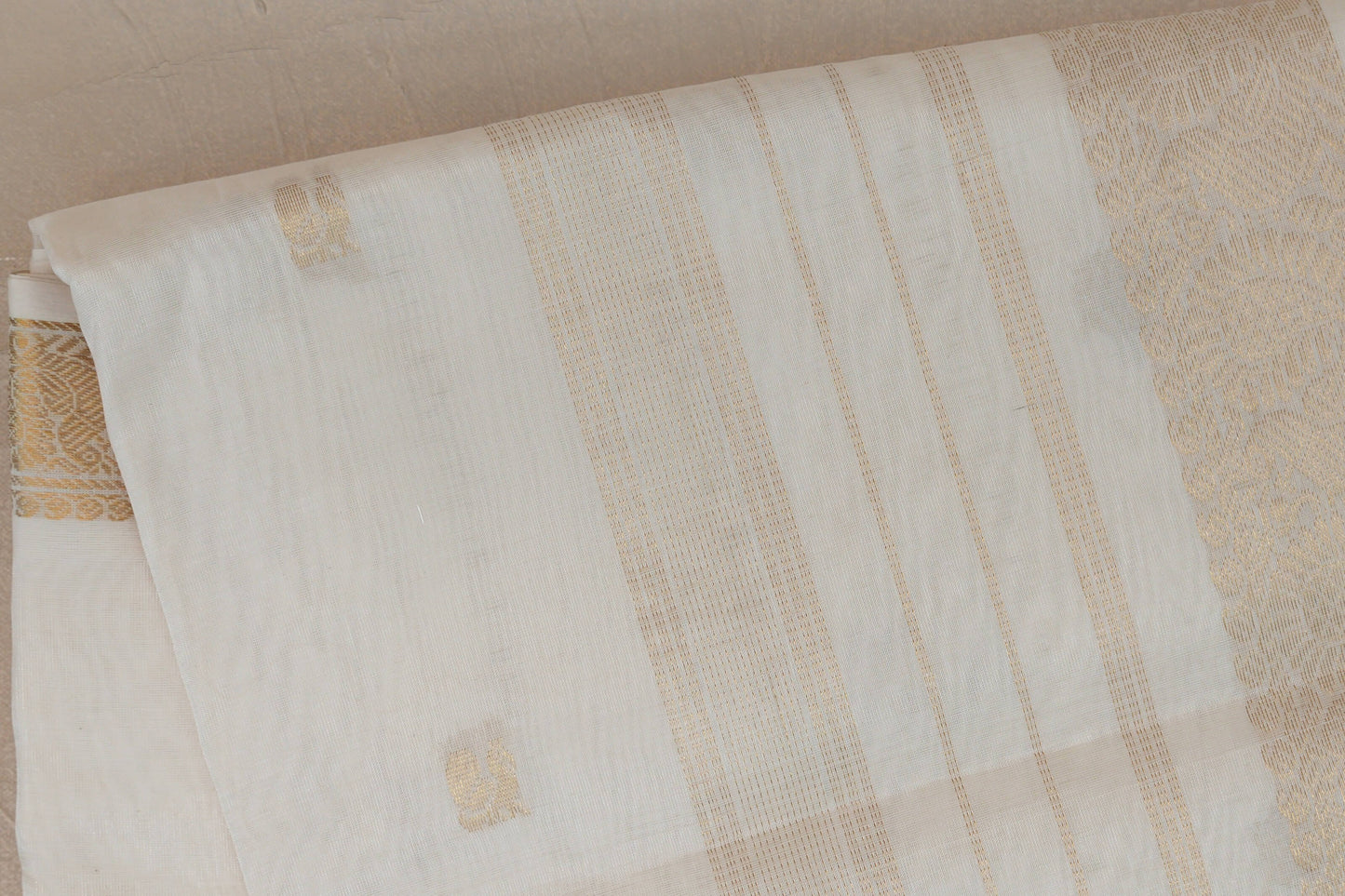 Cream Vegan Silk Cotton Saree by Shreenivas Silks PSSR019993