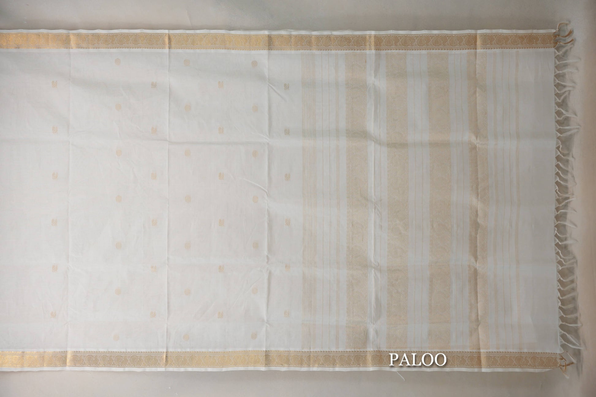 Cream Vegan Silk Cotton Saree by Shreenivas Silks paloo