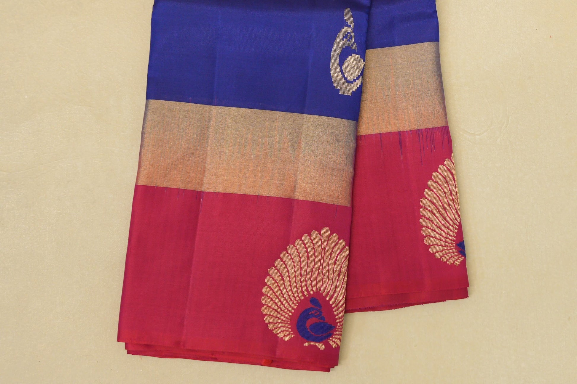 Deep Blue Light Weight Kanjivaram Silk Saree border zoom