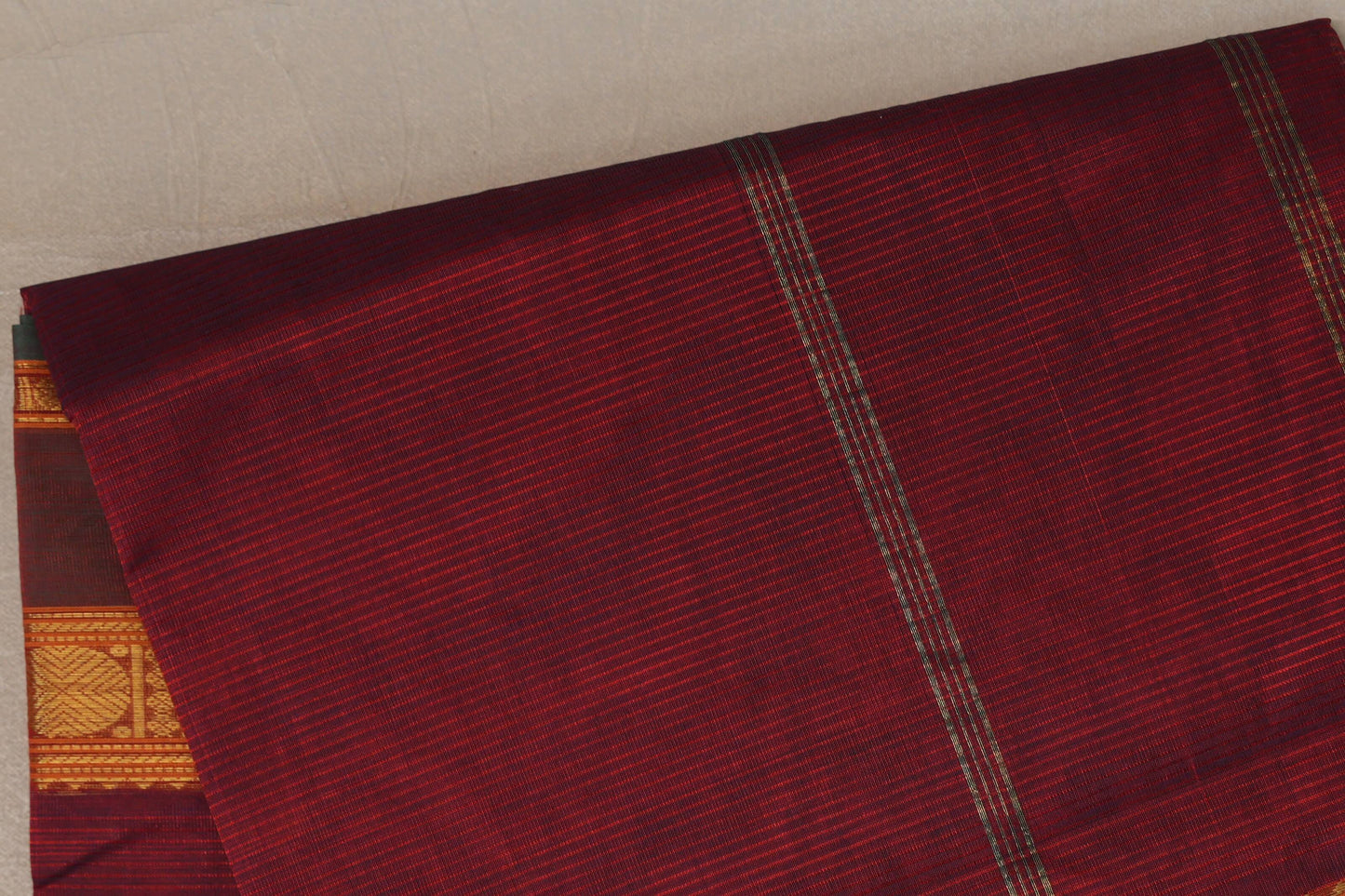 Dual Tone of Red & Blue Grey Vegan Silk Cotton Saree by Shreenivas Silks body