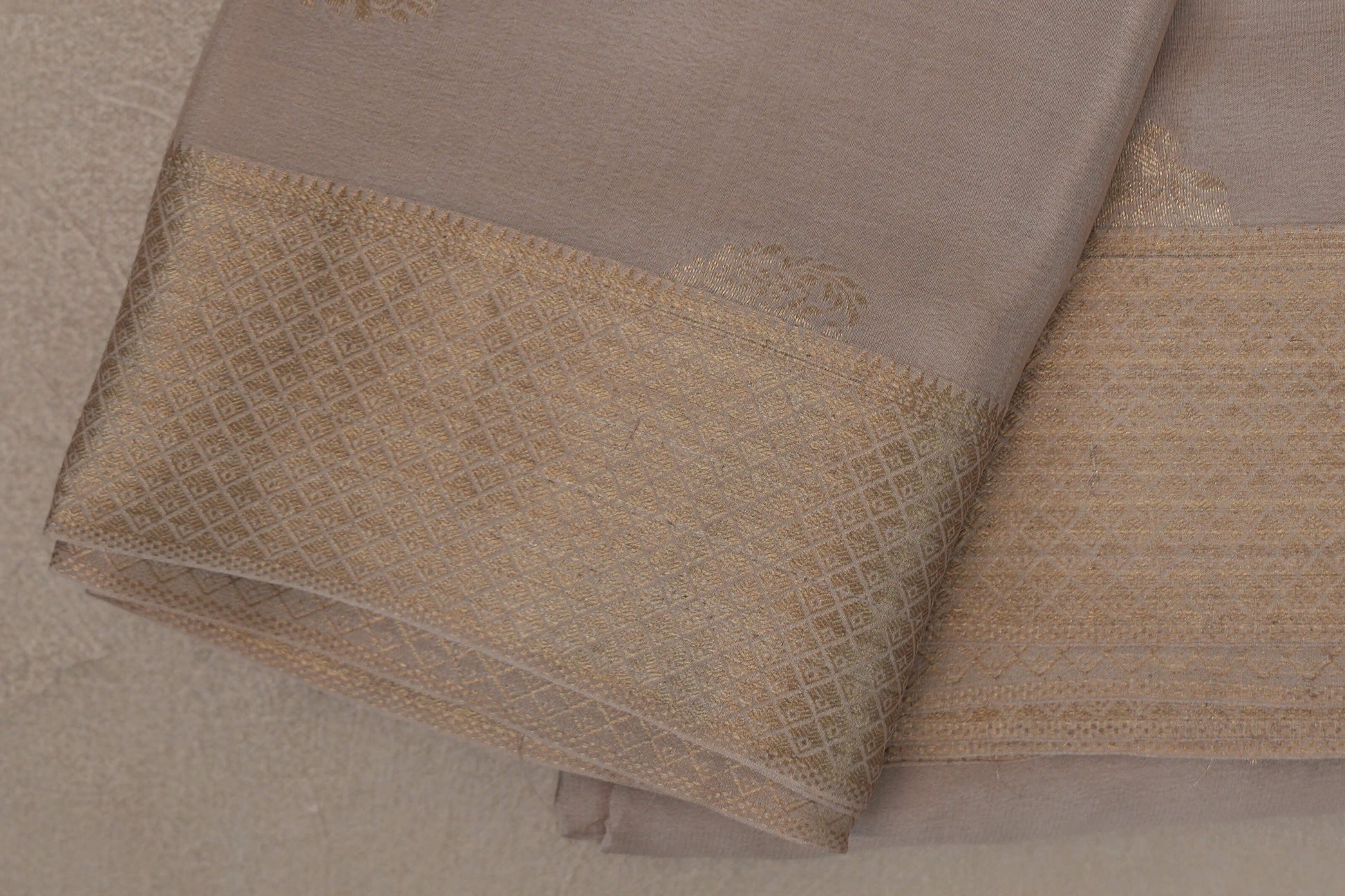 Dark Beige Mysore Silk Saree by Shreenivas Silks border