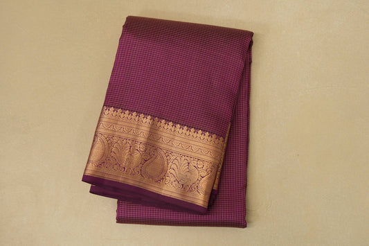 folded Dark Magenta Light Weight Kanjivaram Silk Saree 