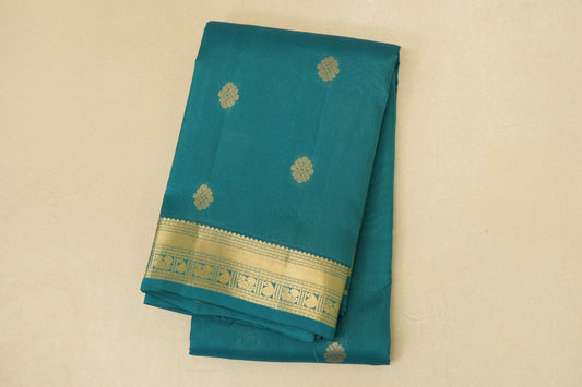 folded Teal Green Light Weight Kanjivaram Silk Saree