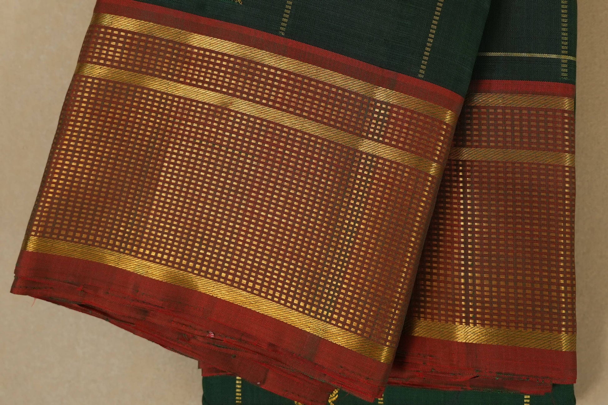 Green Vintage Kanchipuram Silk Saree border